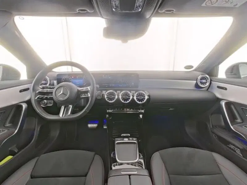 Mercedes-Benz Classe A usata a Milano (6)