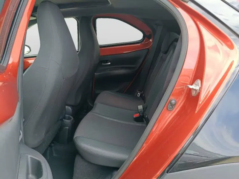 Toyota Aygo X usata a Teramo (9)