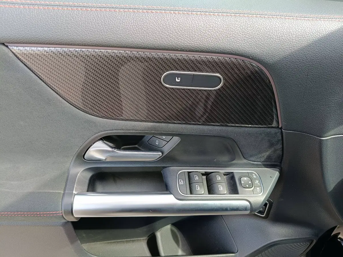 Mercedes-Benz GLA SUV usata a Ascoli Piceno (15)