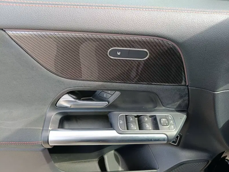 Mercedes-Benz GLA SUV usata a Ascoli Piceno (15)