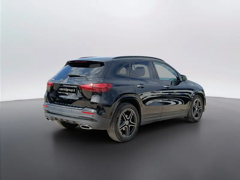 Mercedes-Benz GLA SUV usata a Ascoli Piceno (4)