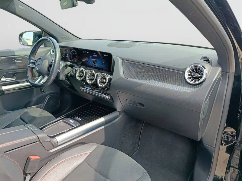 Mercedes-Benz GLA SUV usata a Ascoli Piceno (9)