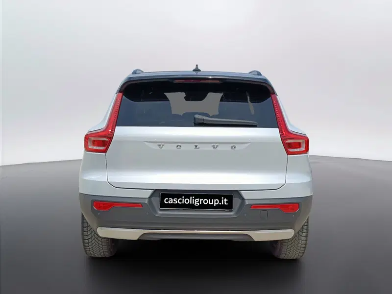 VOLVO Veicoli Commerciali XC40 usata a Ascoli Piceno (4)
