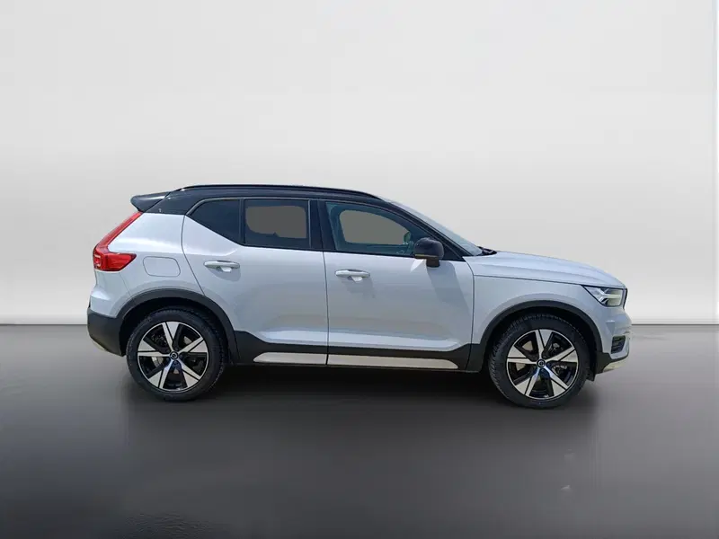 VOLVO Veicoli Commerciali XC40 usata a Ascoli Piceno (6)