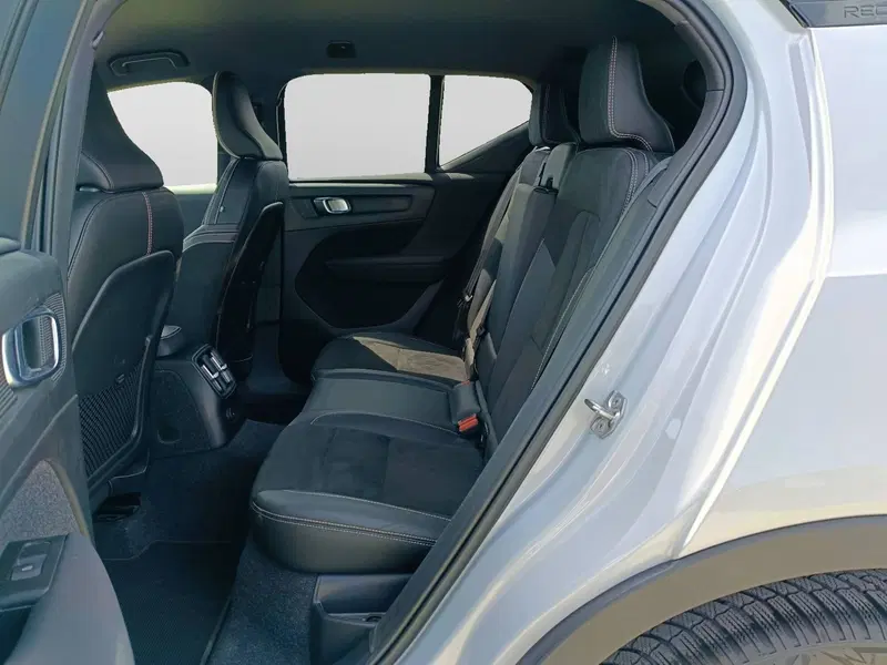 VOLVO Veicoli Commerciali XC40 usata a Ascoli Piceno (8)