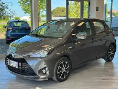 Toyota Yaris 1.5 Hybrid 5 porte Style del 2019 usata a Massarosa