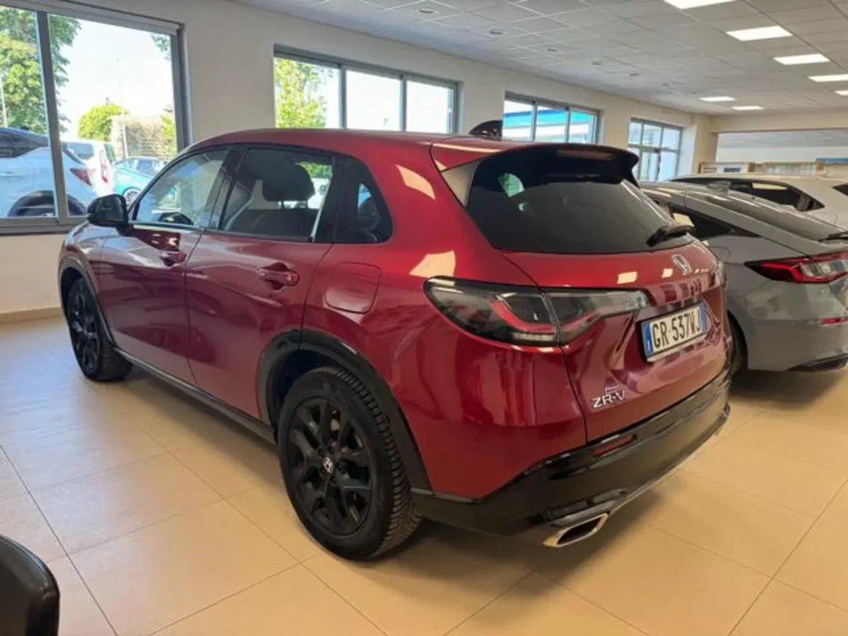 Honda ZR-V usata a Lucca (6)