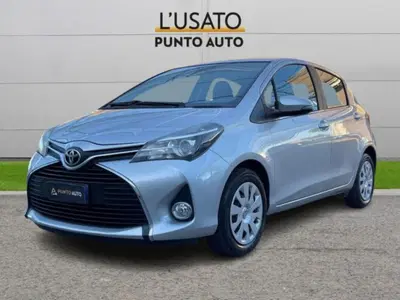 Toyota Yaris 1.0 5 porte Active del 2016 usata a Ancona