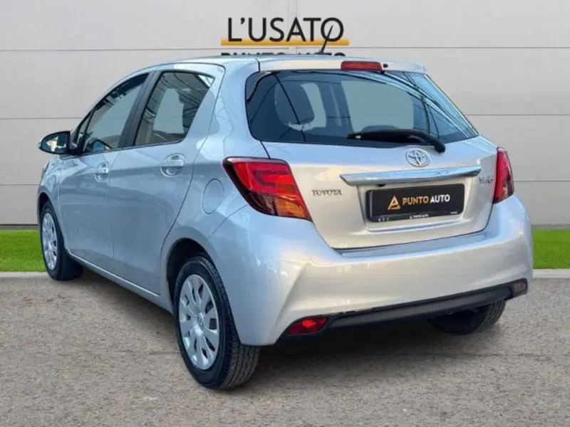 Toyota Yaris usata a Ancona (5)