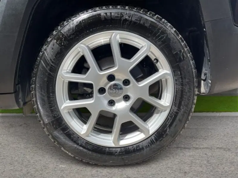 Jeep Renegade usata a Ancona (8)