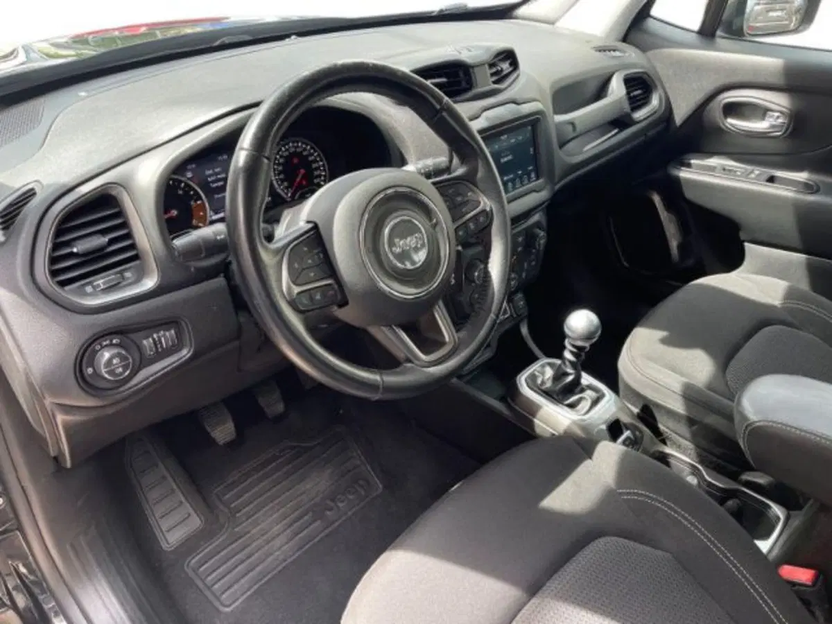 Jeep Renegade usata a Ancona (9)