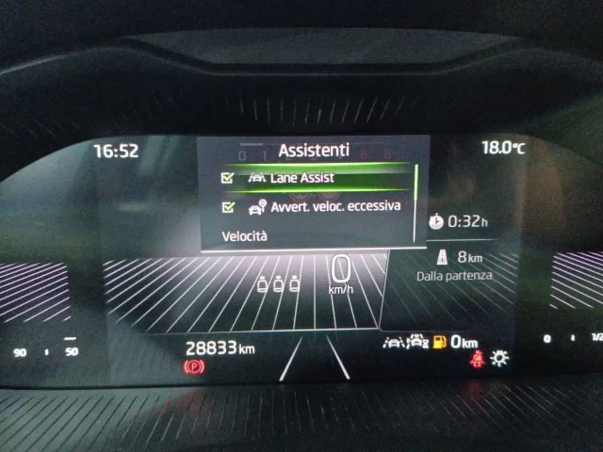 Skoda Kamiq usata a Catania (15)
