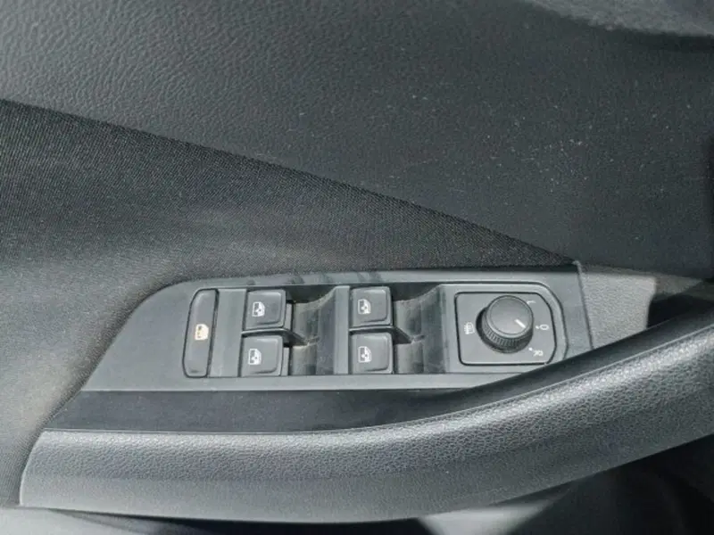 Skoda Kamiq usata a Catania (20)