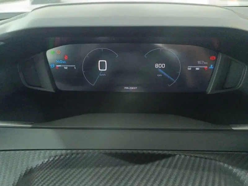 Peugeot 2008 nuova a Catania (15)