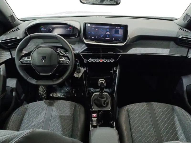 Peugeot 2008 nuova a Catania (7)