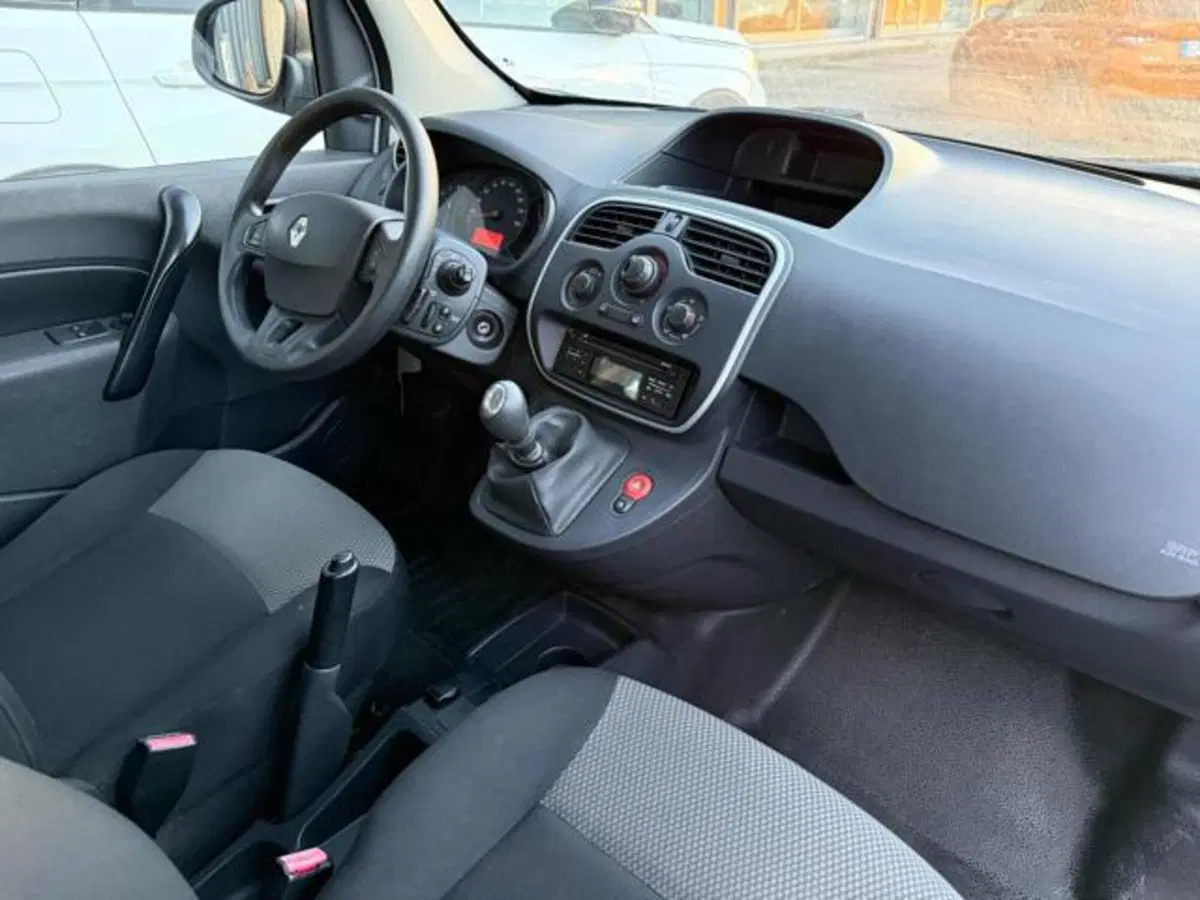Renault Kangoo usata a Catania (11)