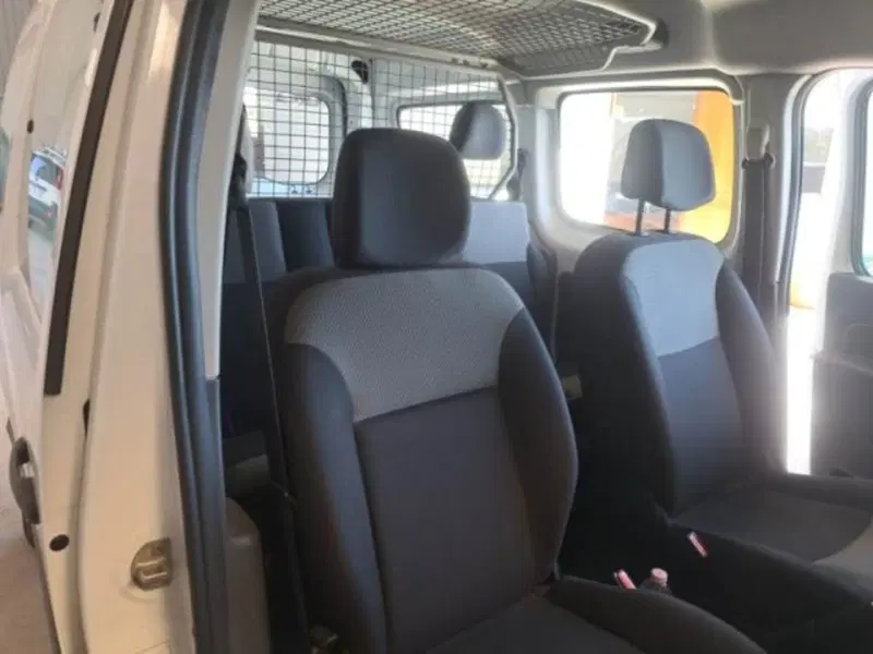 Renault Kangoo usata a Catania (9)