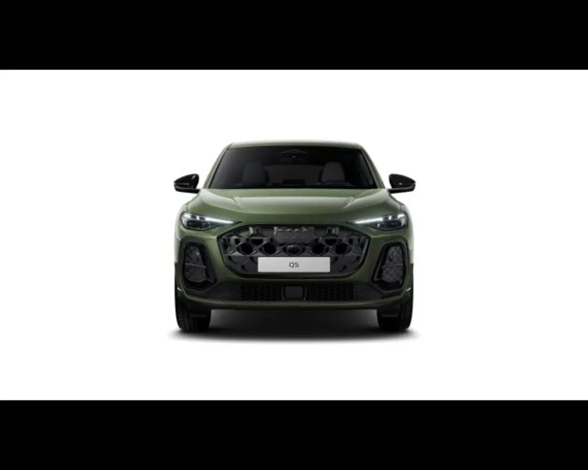 Audi Q5 Sportback nuova a Treviso (2)