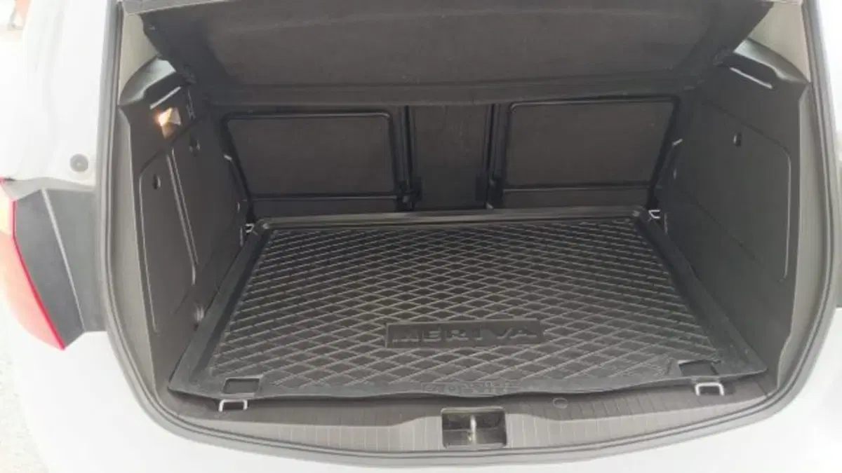 Opel Meriva usata a Macerata (7)