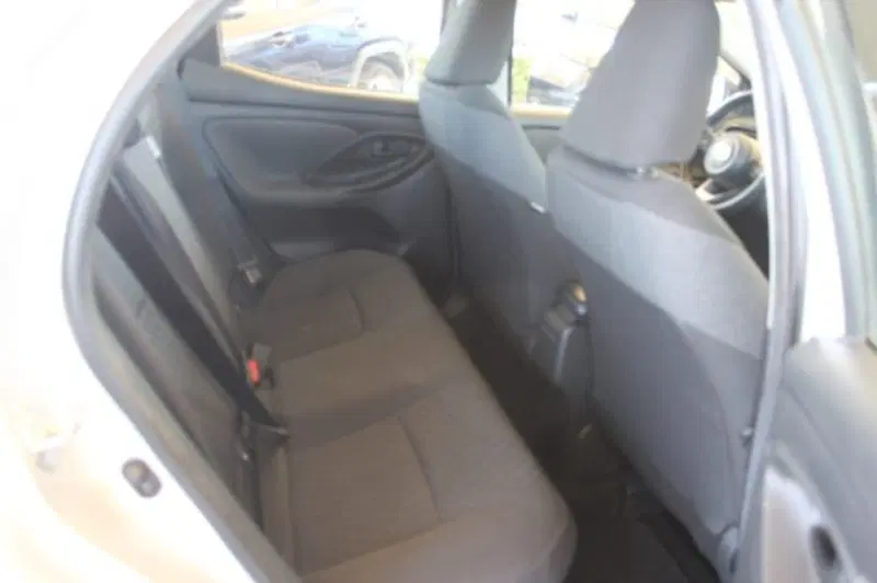 Toyota Yaris usata a Roma (8)