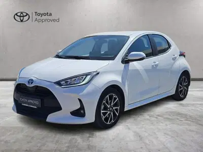 Toyota Yaris 1.5 Hybrid 5 porte Trend del 2022 usata a Roma