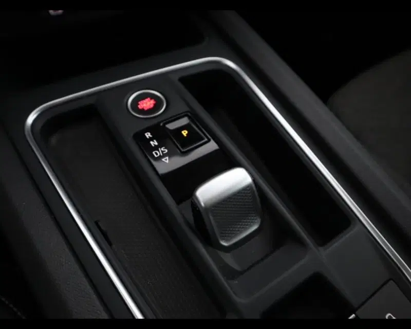 SEAT Leon ST usata a Bologna (14)