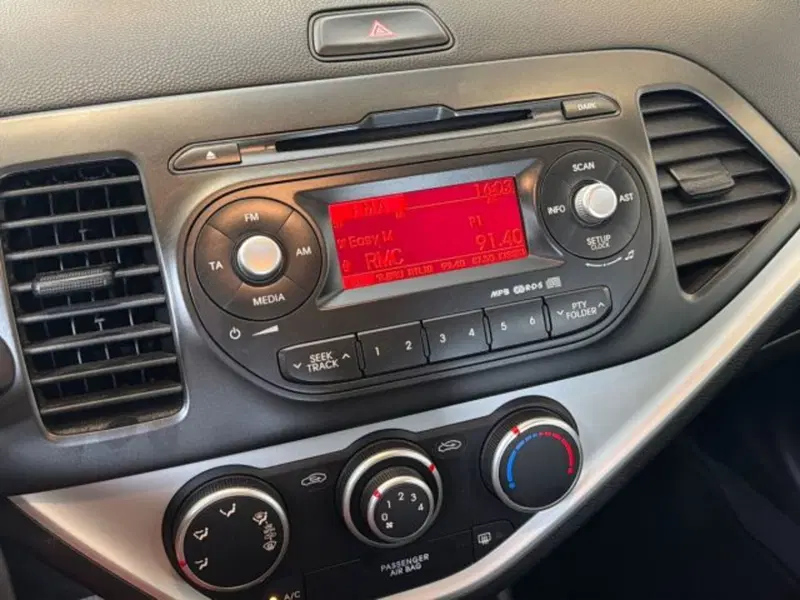 Kia Picanto usata a Bologna (16)