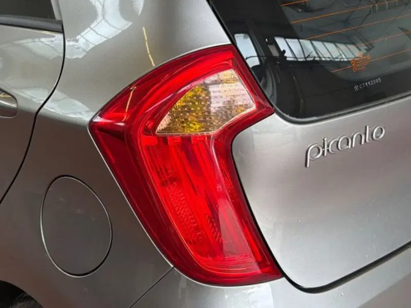 Kia Picanto usata a Bologna (8)