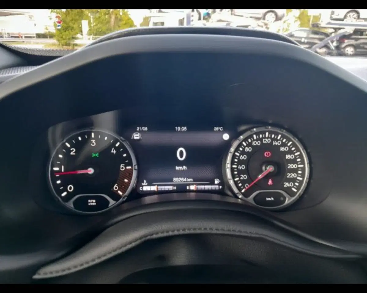 Jeep Renegade usata a Bologna (9)