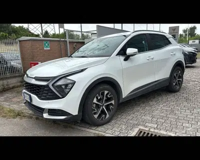 Kia Sportage 1.6 TGDi HEV AT Style del 2023 usata a Castenaso