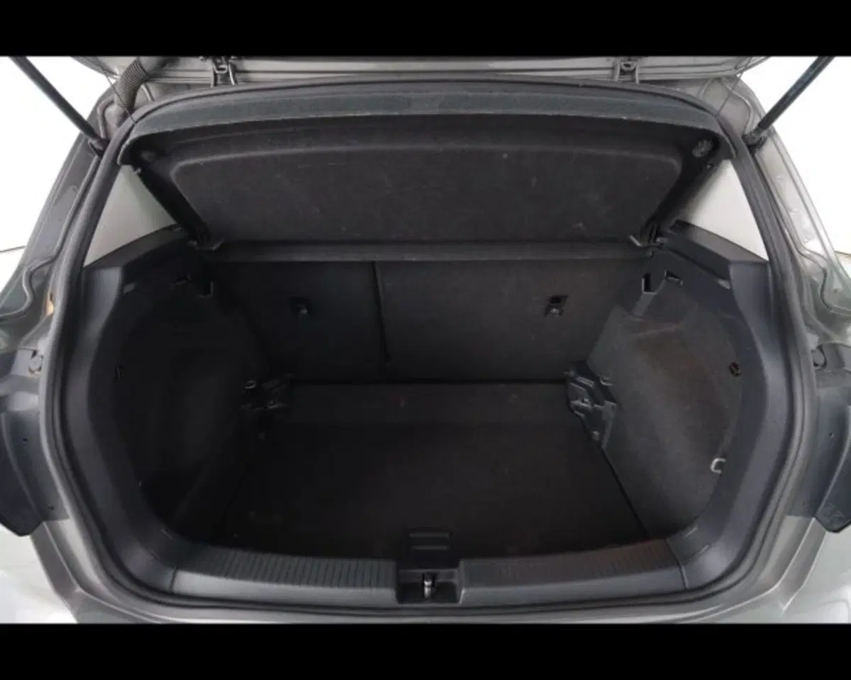 Volkswagen T-Cross usata a Bologna (15)