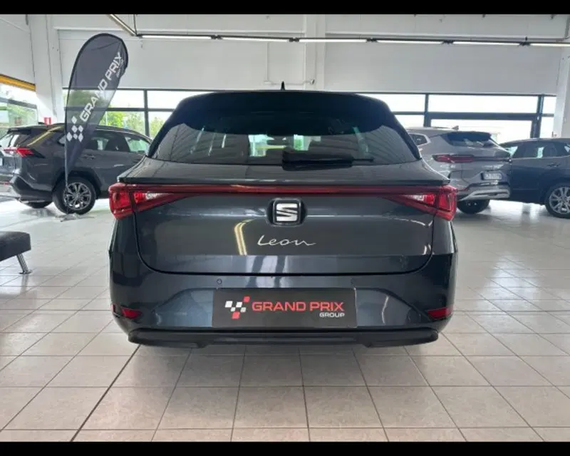 SEAT Leon ST usata a Bologna (6)