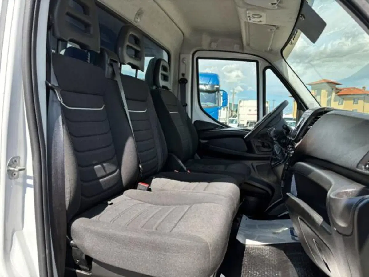 Iveco Daily Telaio usata a Brescia (14)