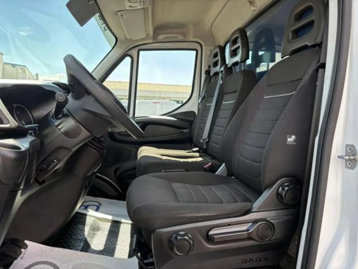 Iveco Daily Telaio usata a Brescia (8)