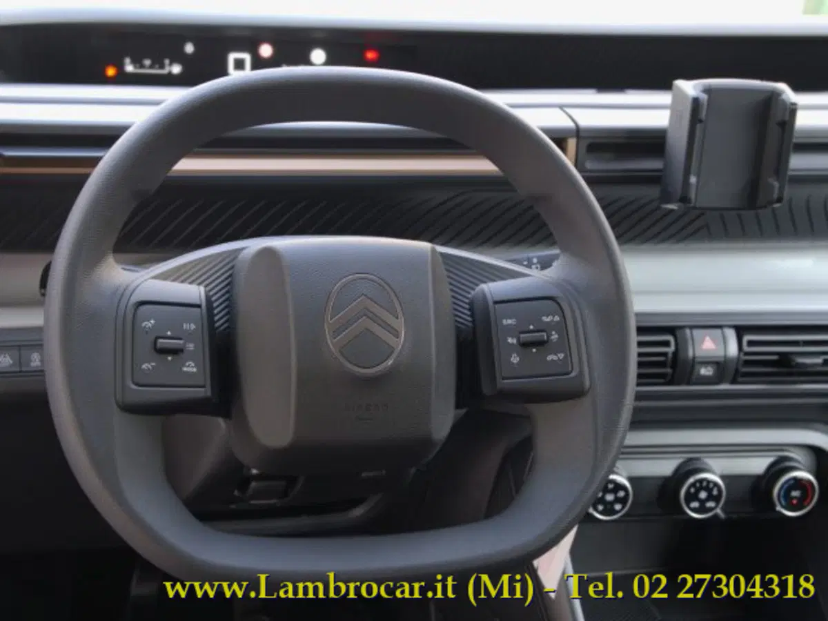 Citroen C3 Aircross nuova a Milano (10)