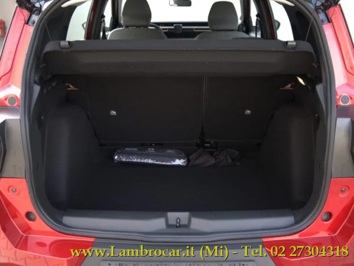 Citroen C3 Aircross nuova a Milano (15)