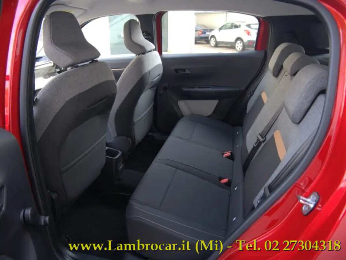 Citroen C3 Aircross nuova a Milano (9)