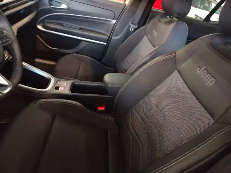 Jeep Avenger usata a Forlì-Cesena (16)