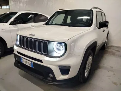 Jeep Renegade 1.5 turbo t4 mhev Altitude 2wd dct del 2024 usata a Cesena