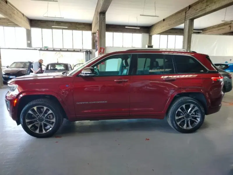 Jeep Grand Cherokee nuova a Forlì-Cesena (15)