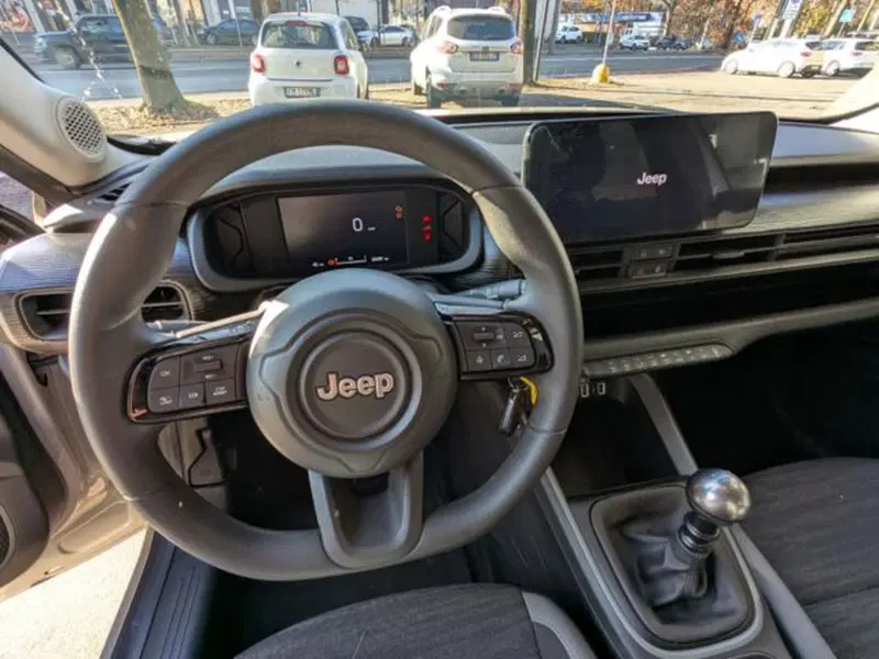 Jeep Avenger usata a Parma (11)