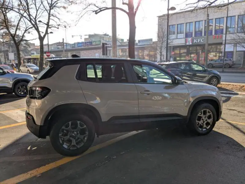 Jeep Avenger usata a Parma (6)