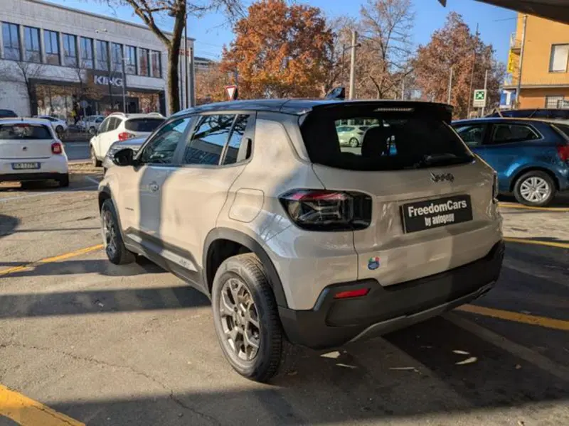 Jeep Avenger usata a Parma (8)