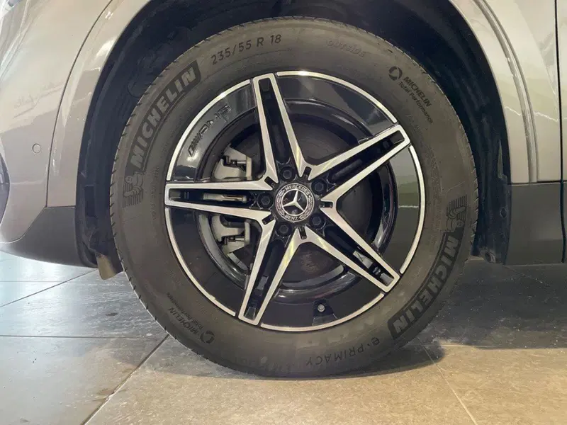 Mercedes-Benz EQA usata a Ancona (8)