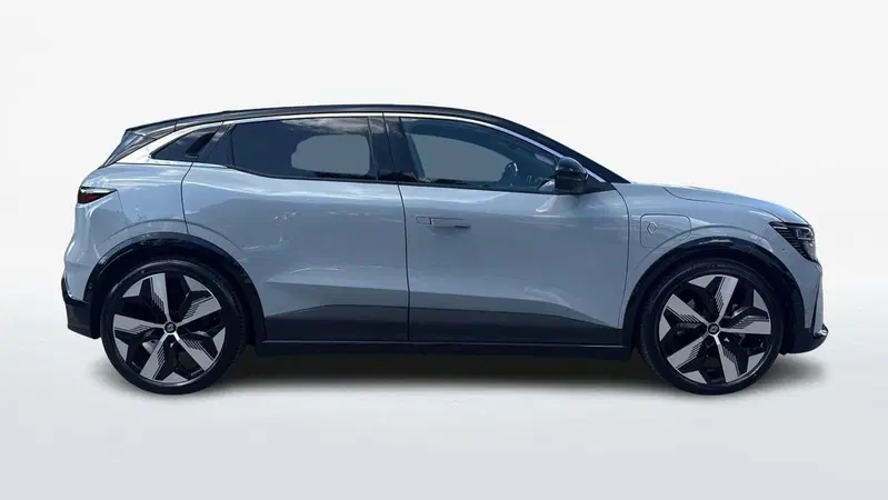 Renault Megane E-Tech Electric usata a Treviso (4)