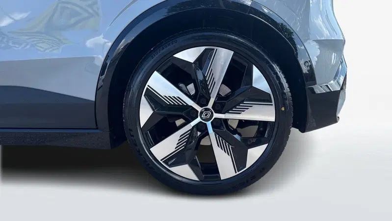 Renault Megane E-Tech Electric usata a Treviso (6)