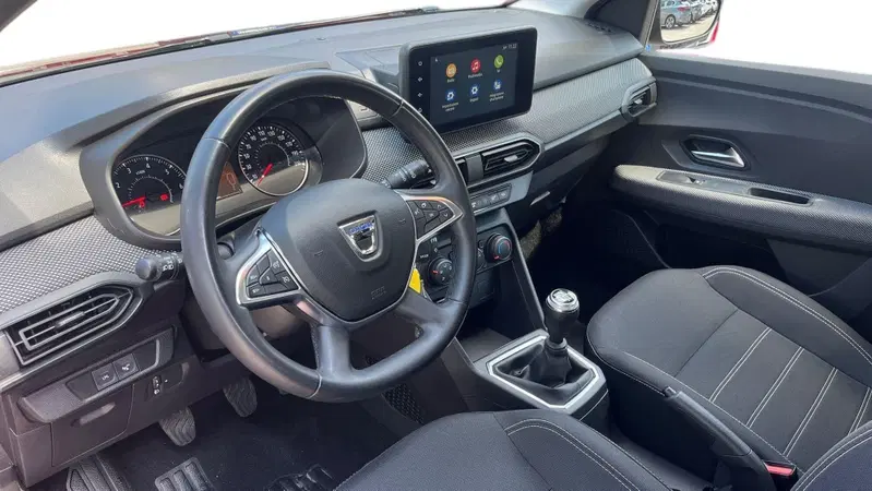 Dacia Sandero usata a Treviso (7)