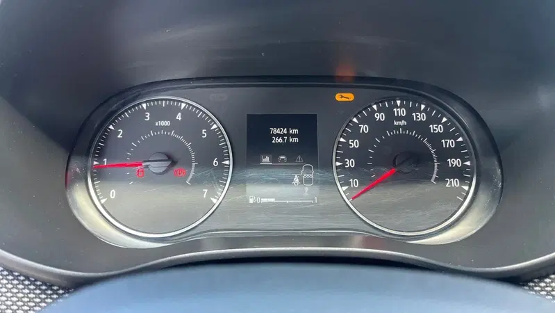 Dacia Sandero usata a Treviso (9)