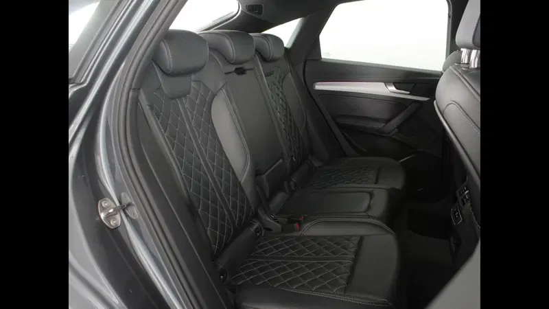 Audi Q5 Sportback usata a Palermo (12)
