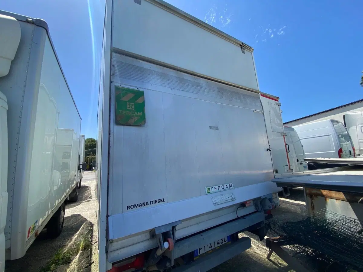 Iveco Daily Furgone usata a Salerno (3)